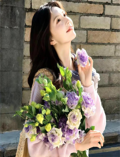 深度探索：《退堂鼓》的叙事技巧与导演风格——一次全面的艺术分析